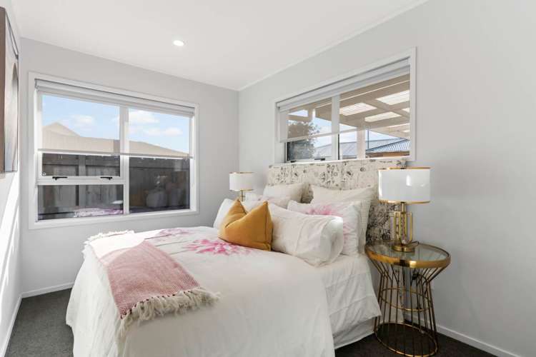 1/1 Levesque Street Birkdale_10