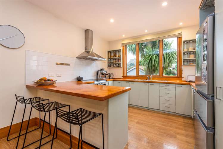 4 Ripon Street Lyttelton_10