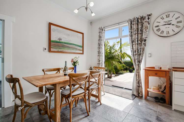 11 Burne Road Waitoki_12