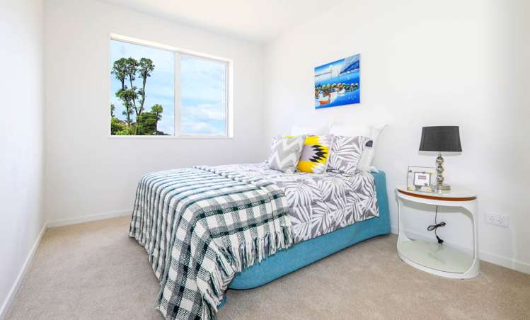 98 Joseph Street Flat Bush_14