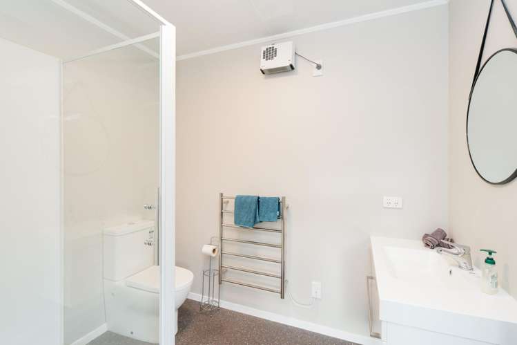 77 Main Street Otautau_8