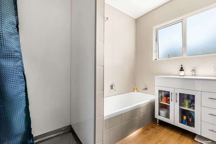 2/6 Kelvin Road Papakura_12