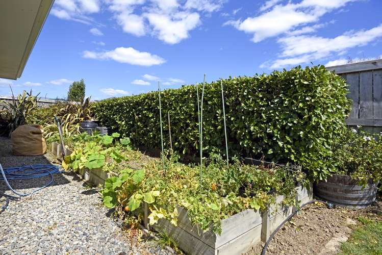 4 Mary Newton Place Brightwater_18