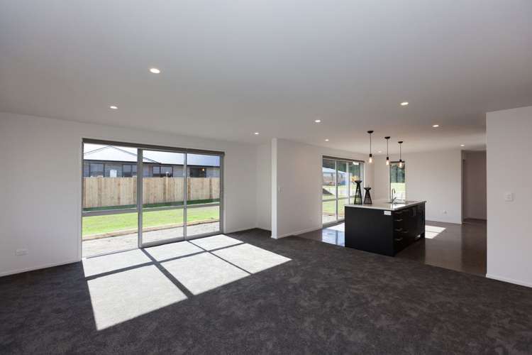 38 Cyrus Street Whalers Gate_2