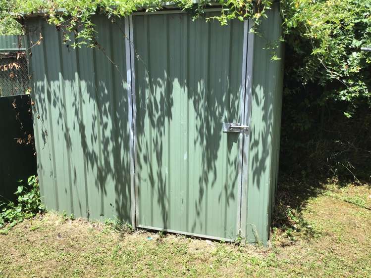 1/1 Pine Street New Lynn_11