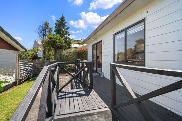 2/23 Towai Street Stoke_19