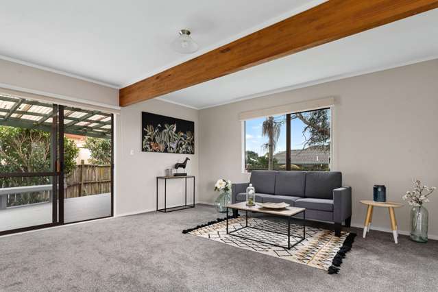 2/92 Target Road Totara Vale_3