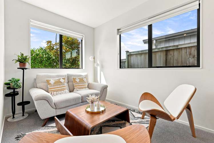 64 Exmoor Road_5