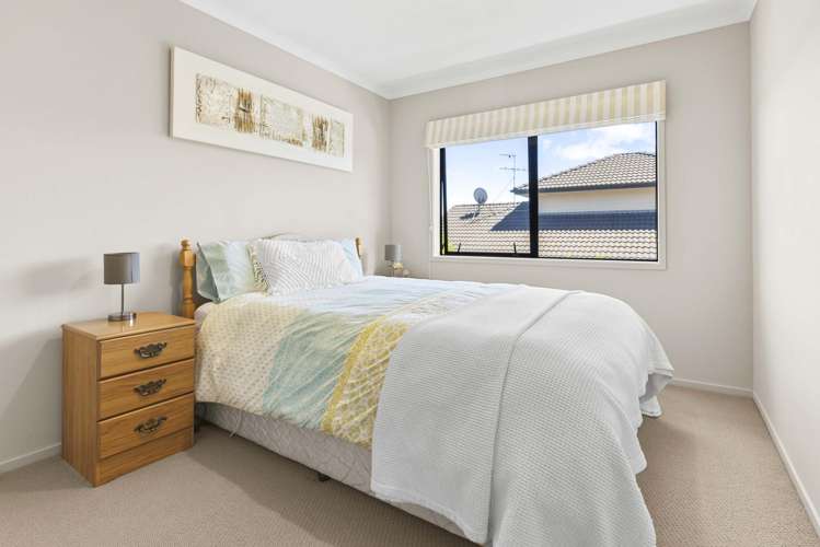 8 Jelas Road Red Beach_16