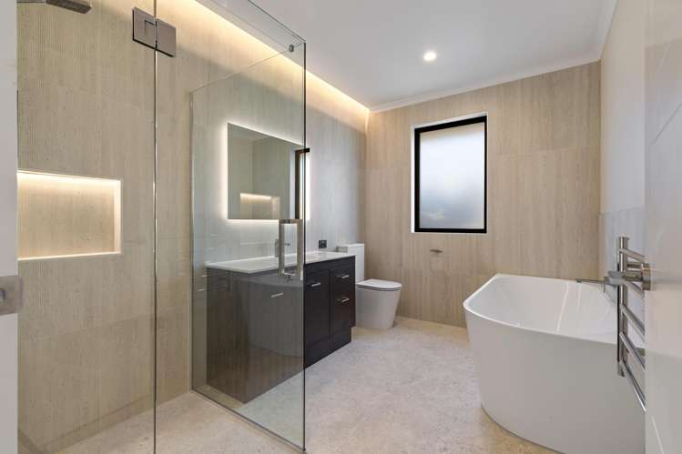 111 Churcher Street Feilding_9