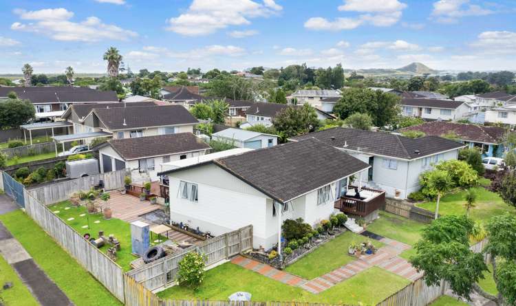 5 Frobisher Way Clendon Park_3