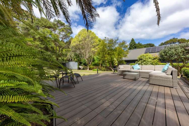 482 Huia Road Laingholm_10