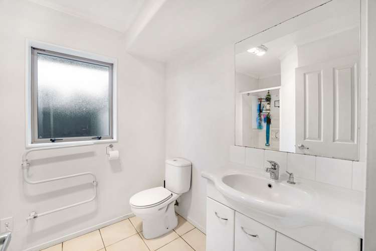 12 Maurice Stanton Place Shirley_14