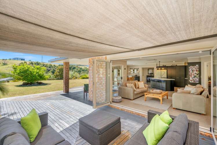 1 Catherin Servant Close Maunu_3