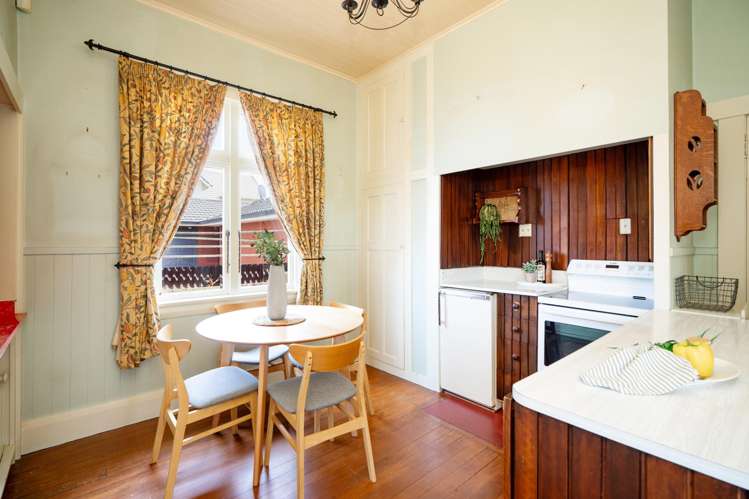 255 Herbert Street Windsor_5