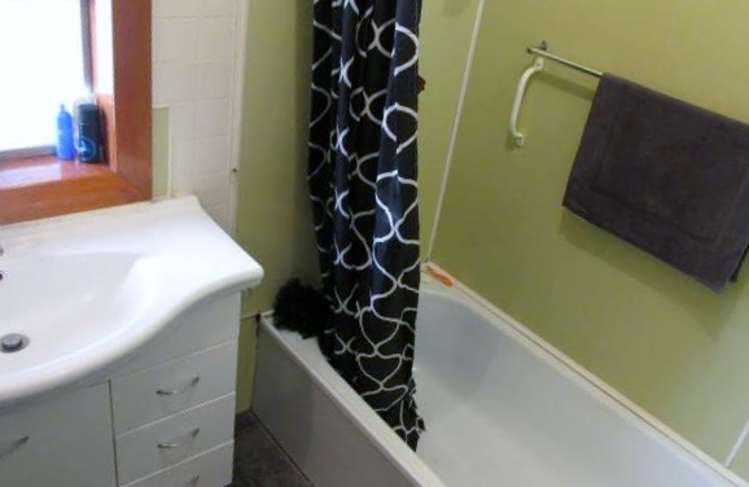 39 Dick Street Reefton_17