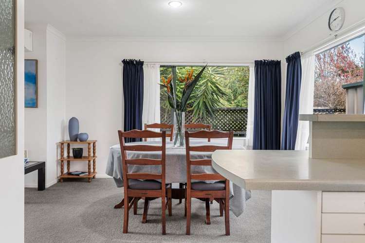 106 College Place Poike_11