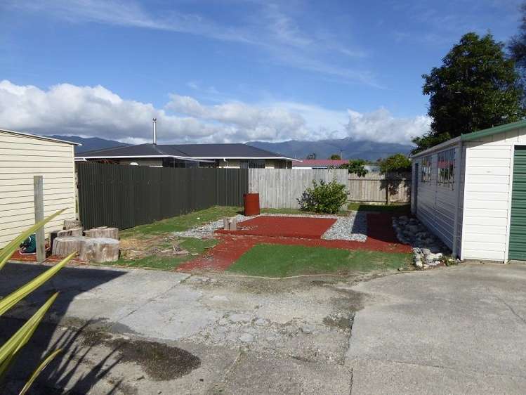 42 Fonblanque Street Westport_15