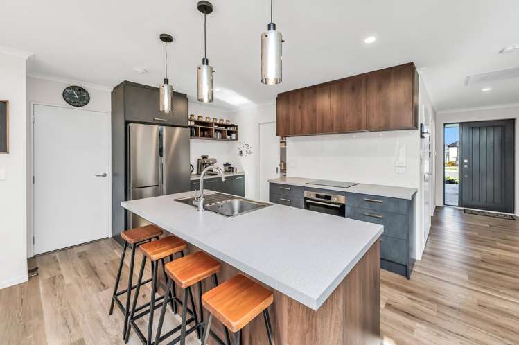 9 Martini Avenue Leeston_8