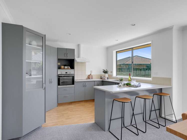 5 Locksley Lane Hamilton East_30