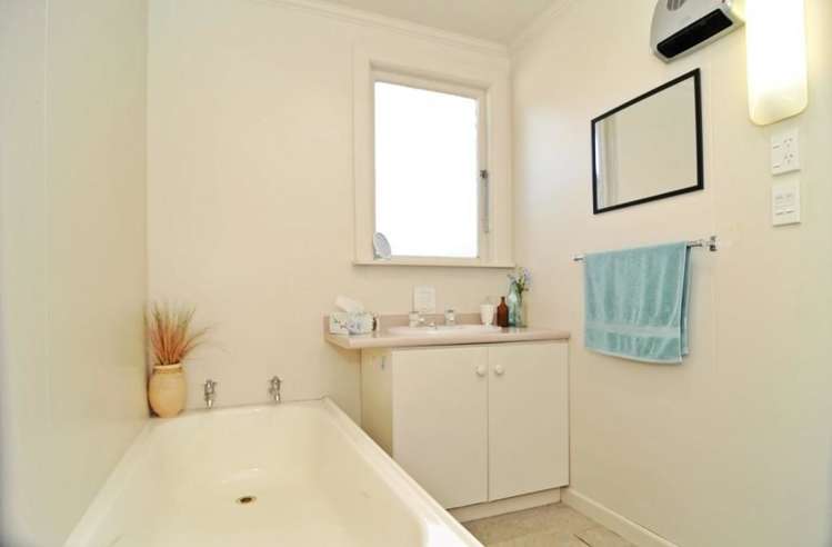 4 Trecastell Street Brighton_10