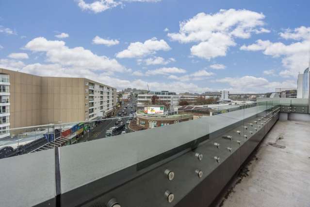 235 Broadway Newmarket_4