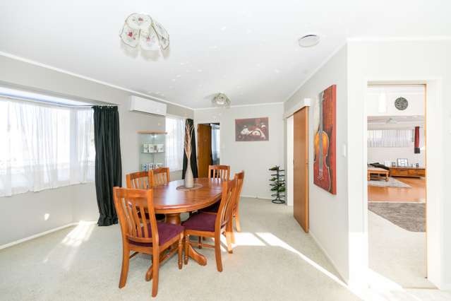 9 Cypress Crescent Pukete_4