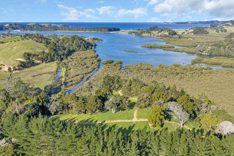 2044 Whananaki North Road Whananaki_36