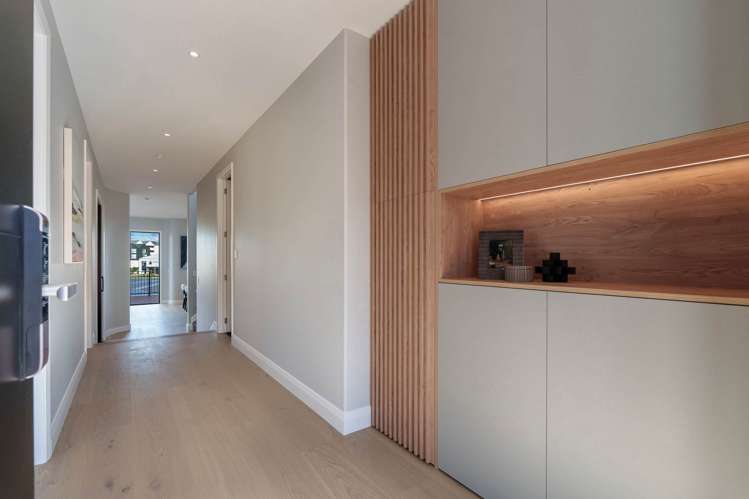 6 Humenga Place Long Bay_9