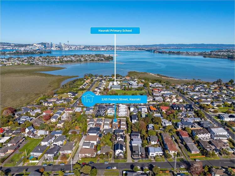 2/65 Francis Street Hauraki_24