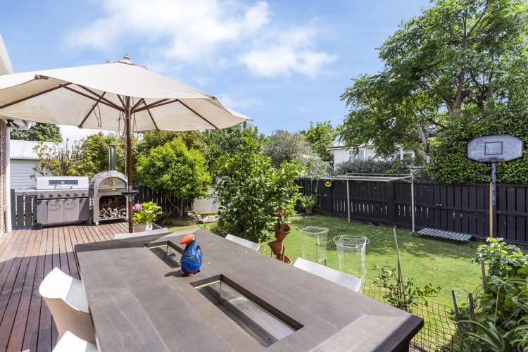 2/57 Gibraltar Street Howick_11