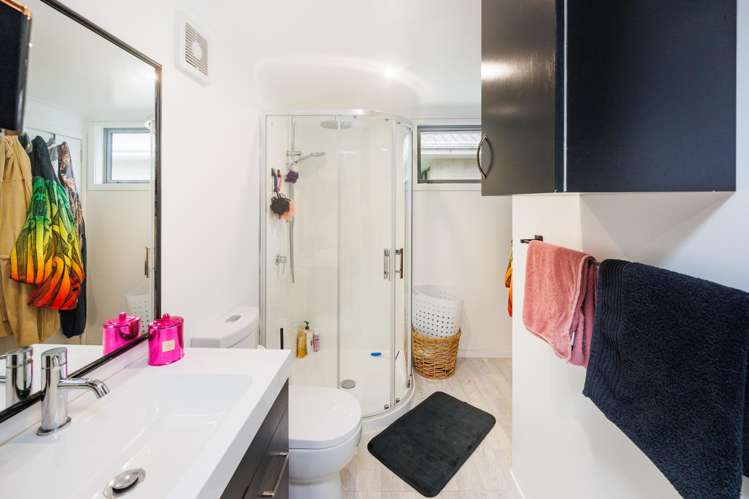 8 Flint Street Milson_20