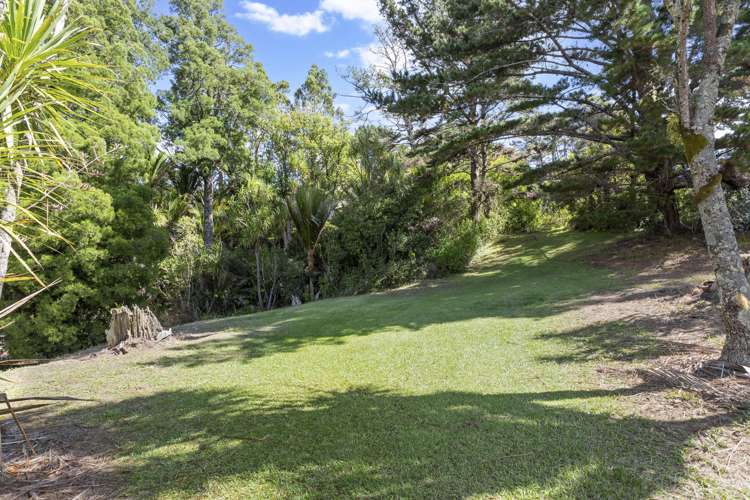 70 Bethells Road Waitakere_19