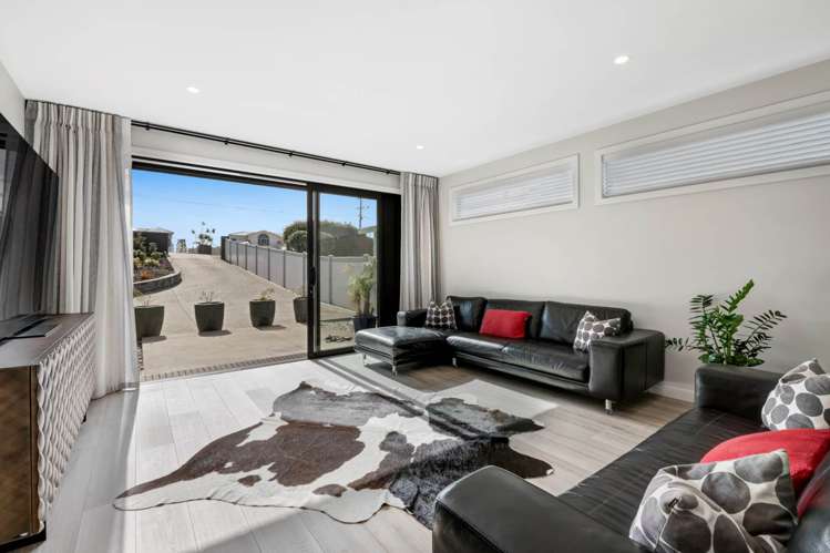 1023 Whangaparaoa Road Tindalls Beach_17