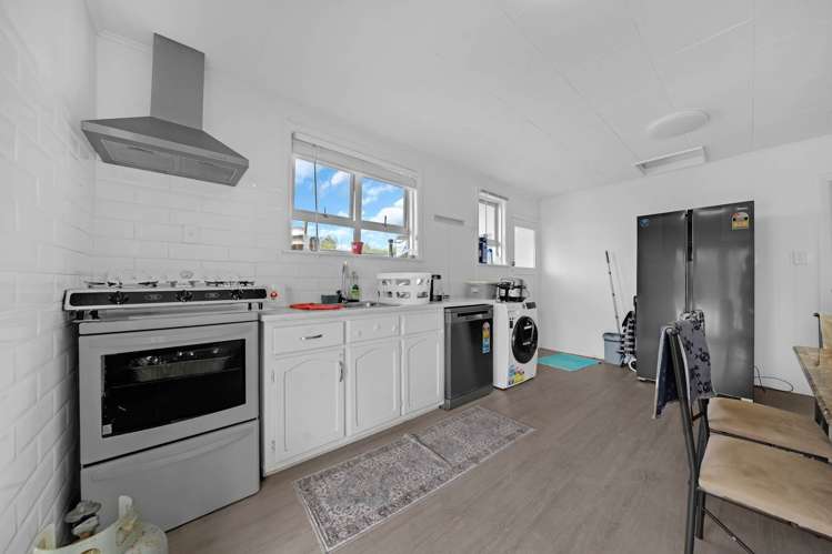 9 Morrie Laing Avenue Mt Roskill_11