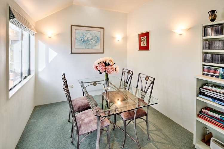 58 Laings Road Lower Hutt_9