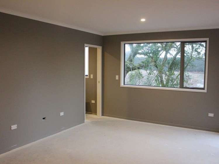 6 Mokihi Way Inglewood_9