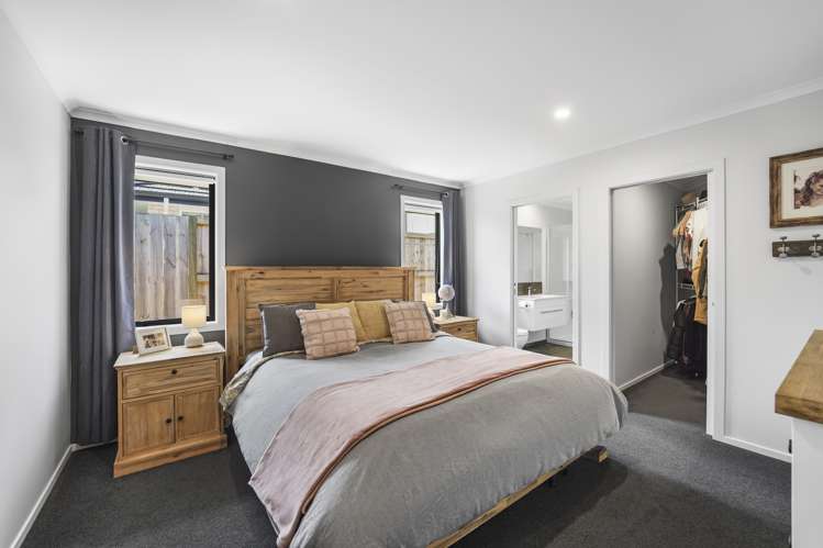 21 Trans Tasman Way Pyes Pa_18