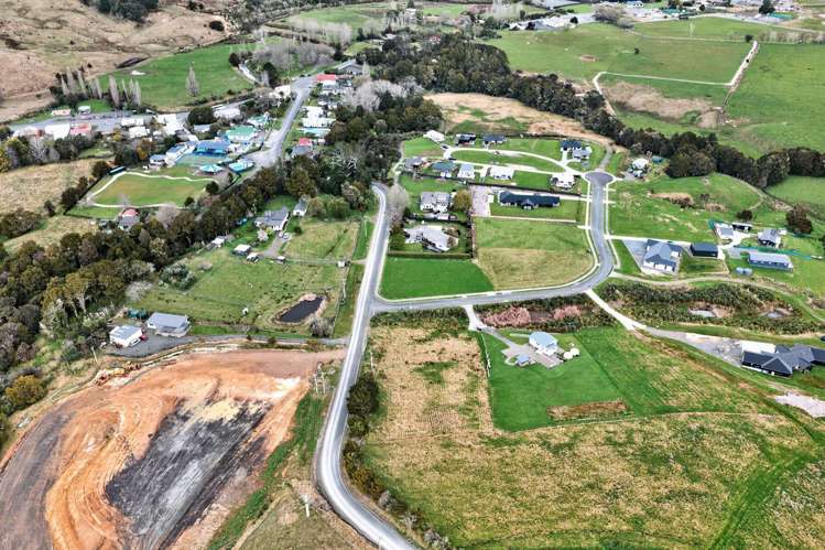 2 Arahanga Road Paparoa_12