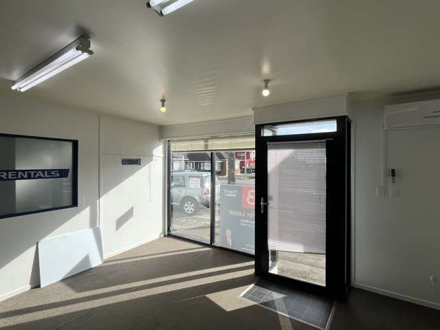 78 Oxford Street Levin_3