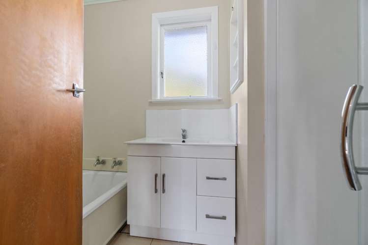 21 Nikau Street New Lynn_10