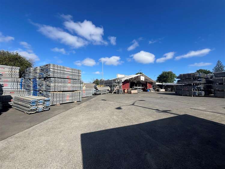 2 Ormiston Road East Tamaki_1