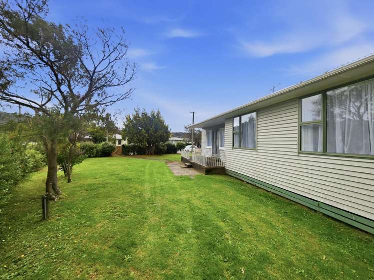 2 Miles Crescent 10629_13