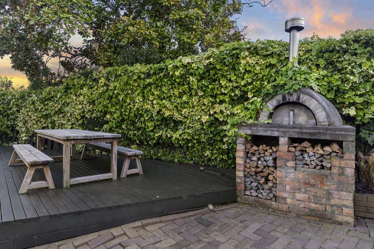 5b Tirimoana Road Te Atatu South_25