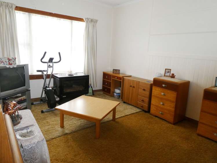 5 Chamberlain Street Waimangaroa_19