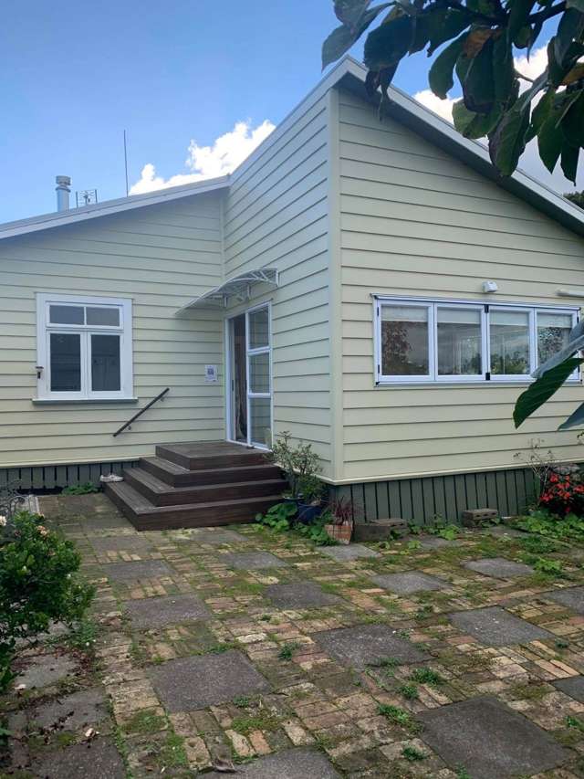 1235 Waiuku Road Waiuku_2