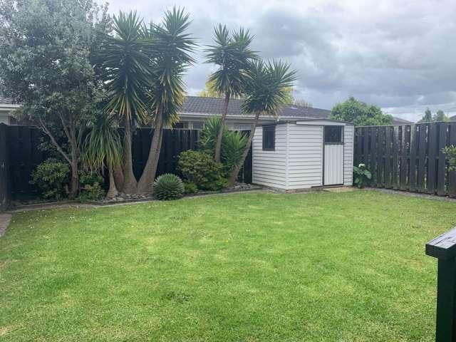 2/13 Latham Avenue Pakuranga_3