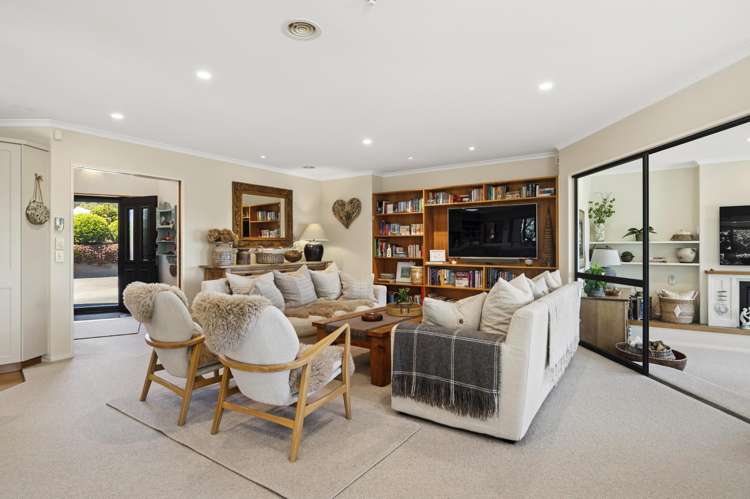 22 Fairview Terrace Waipahihi_10