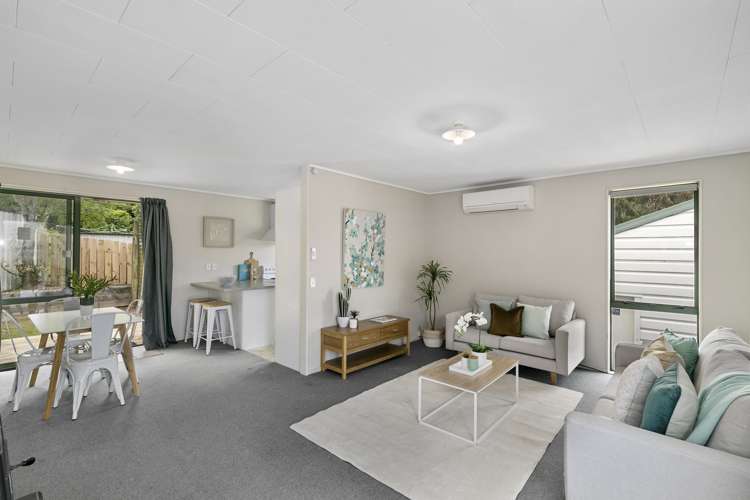 2 Norrie Grove Naenae_5