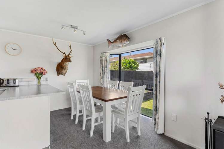 44a Wharf Road Clarks Beach_10